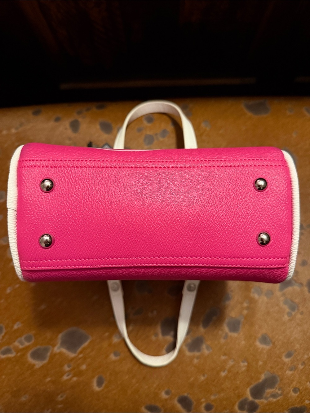 Von Dutch Hot Pink Mini Dome Satchel with White Trim - Picture 7 of 9